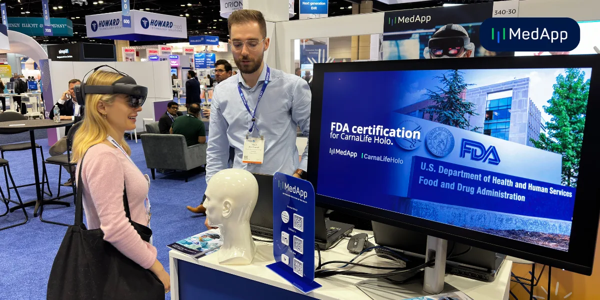 A CarnaLife Holo hologram demonstrated in HoloLens 2 goggles at HIMSS24
